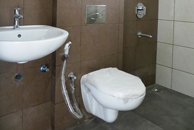 	Apartments in Cochin bathroom 2
